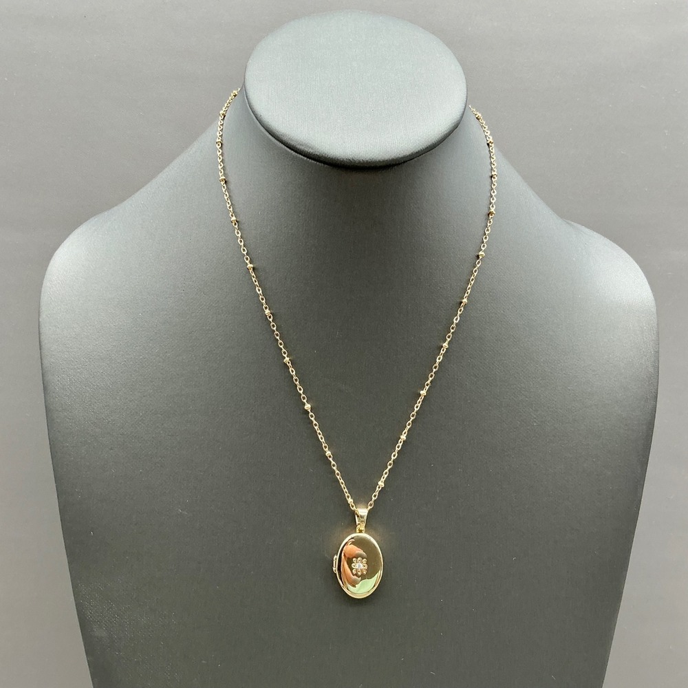 Locket Necklace Women Gold Tone Oval Floral Rhinestone Satelite Chain Jewelry